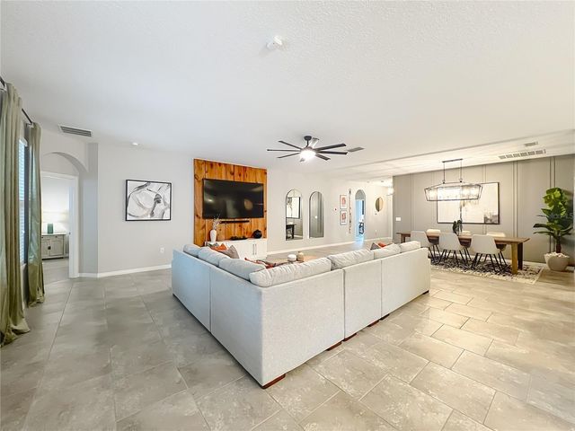 1795 RANGER HIGHLANDS ROAD, Kissimmee, FL 34744