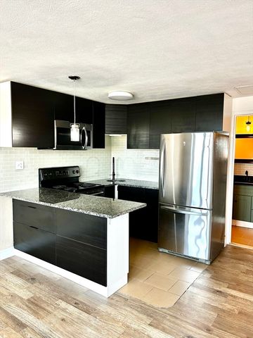 340 Main St 204, Melrose, MA 02176