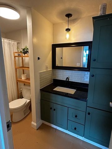 340 Main St 204, Melrose, MA 02176