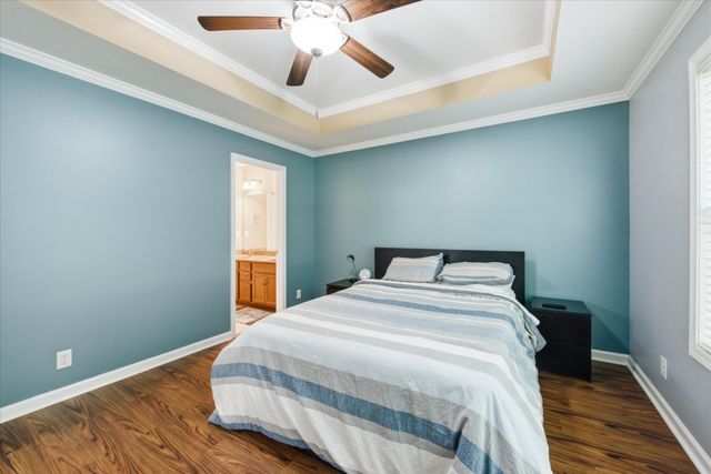 808 Dunbar Cave Rd, Clarksville, TN 37043