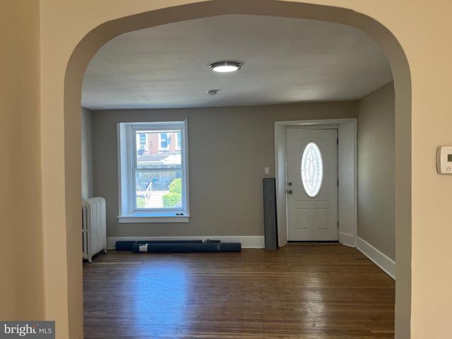 4634 FERNHILL RD, Philadelphia, PA 19144