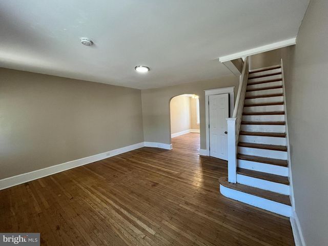 4634 FERNHILL RD, Philadelphia, PA 19144