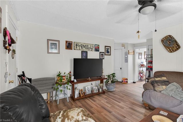 2669 Old Mountain Road, Trinity, NC 27370