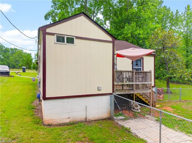 2669 Old Mountain Road, Trinity, NC 27370