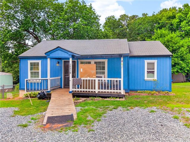 2669 Old Mountain Road, Trinity, NC 27370