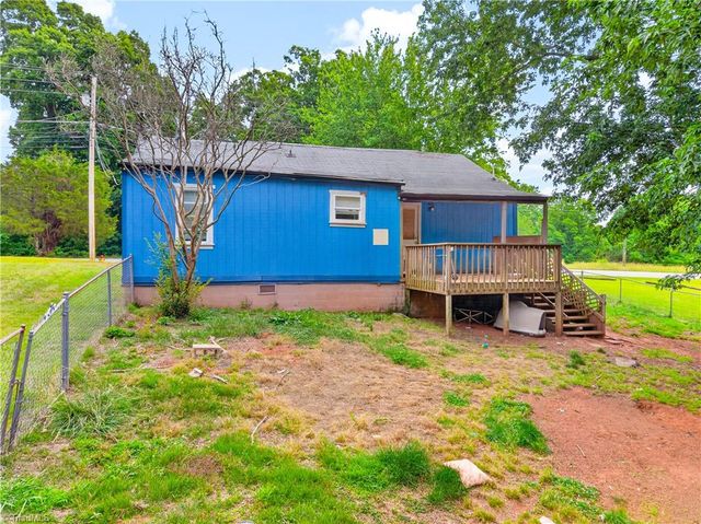 2669 Old Mountain Road, Trinity, NC 27370