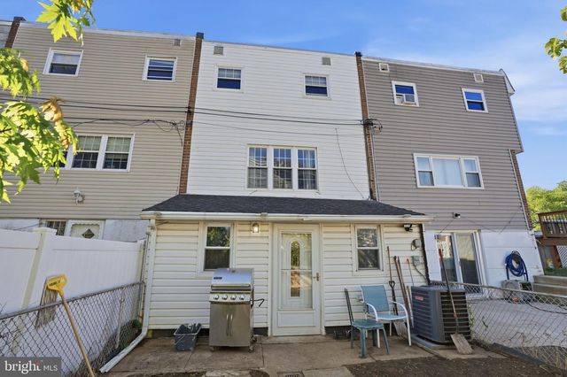 3603 WHITEHALL LN, Philadelphia, PA 19114