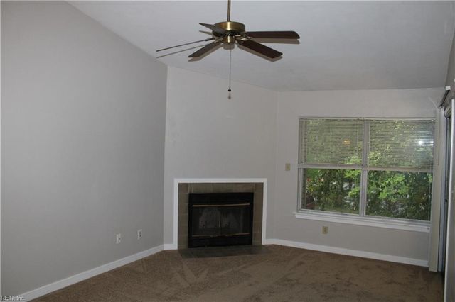 3962 Appaloosa Ln Apt 201, Newport News, VA 23602