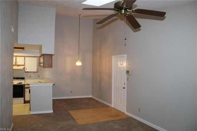 3962 Appaloosa Ln Apt 201, Newport News, VA 23602