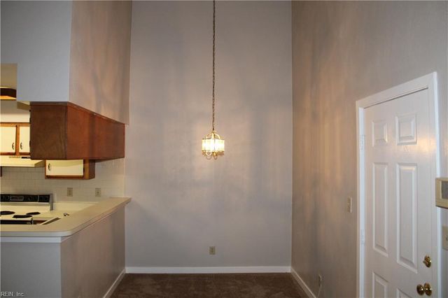 3962 Appaloosa Ln Apt 201, Newport News, VA 23602