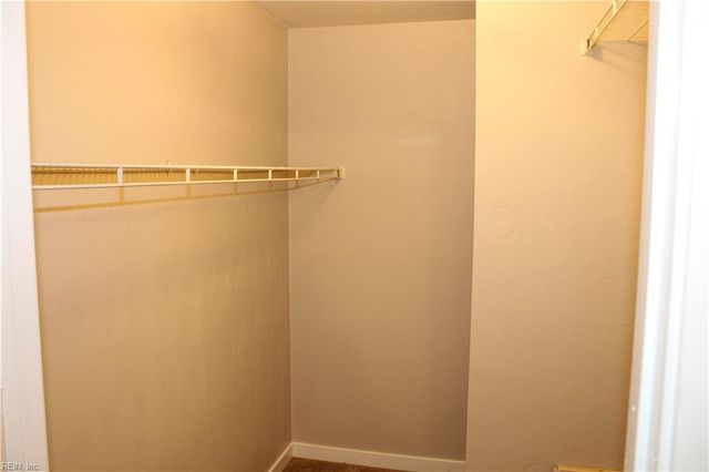 3962 Appaloosa Ln Apt 201, Newport News, VA 23602
