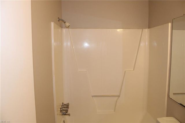 3962 Appaloosa Ln Apt 201, Newport News, VA 23602
