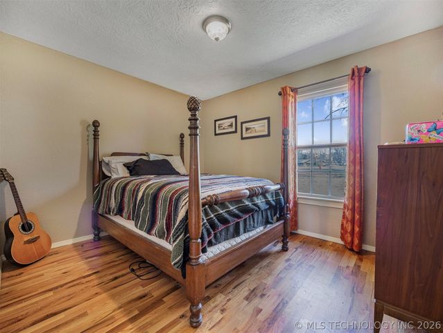 9988 E Northlea, Claremore, OK 74017