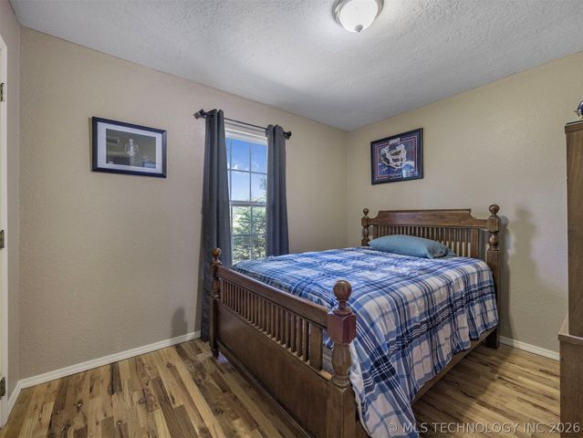 9988 E Northlea, Claremore, OK 74017