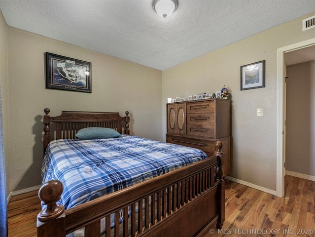 9988 E Northlea, Claremore, OK 74017