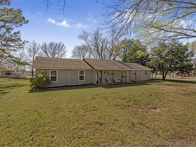 9988 E Northlea, Claremore, OK 74017