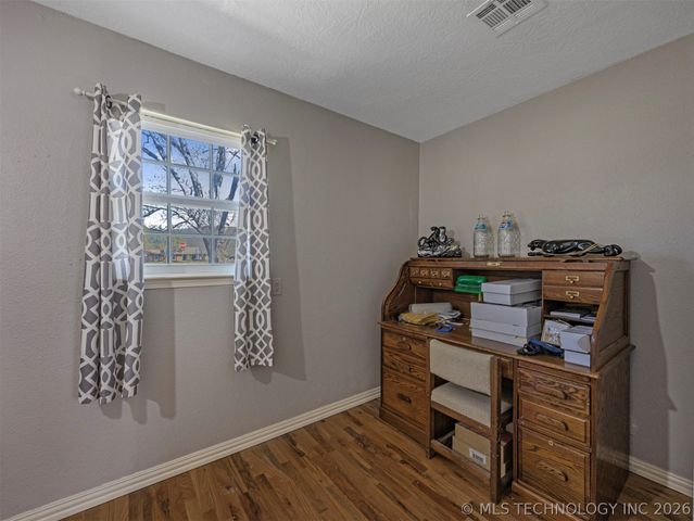 9988 E Northlea, Claremore, OK 74017