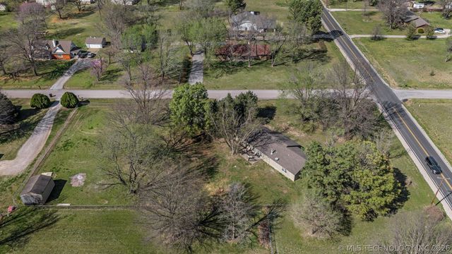 9988 E Northlea, Claremore, OK 74017