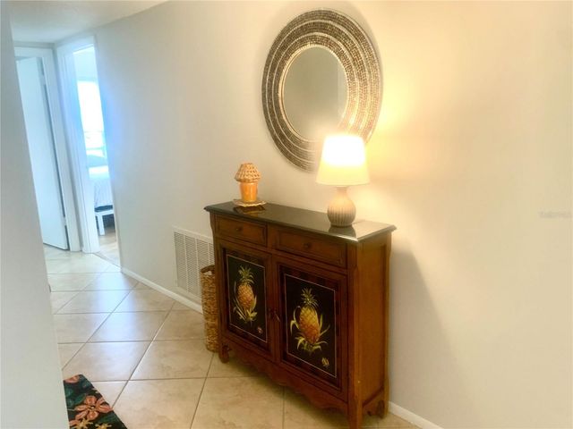 2310 CANALBLUFF PLACE V287, Sarasota, FL 34231