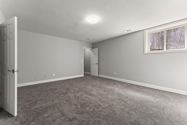 1592 Sherwood Court, Eagan, MN 55122