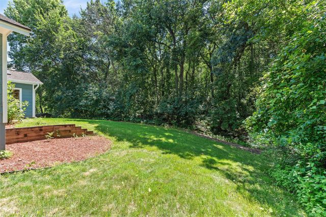 1592 Sherwood Court, Eagan, MN 55122