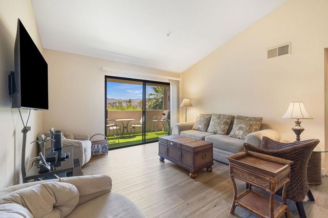 222 N Calle El Segundo 574, Palm Springs, CA 92262
