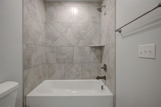 1714 Logans Way, Norman, OK 73072