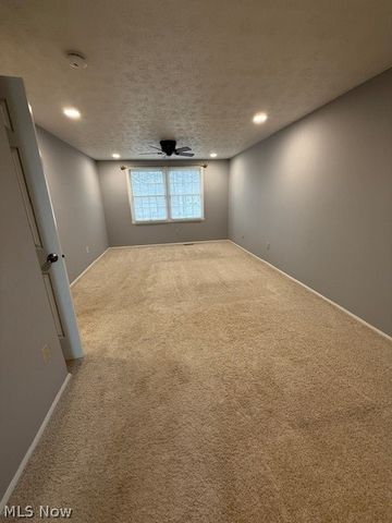 6884 Slippery Rock Drive, Canfield, OH 44406