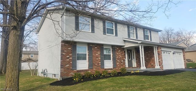 6884 Slippery Rock Drive, Canfield, OH 44406