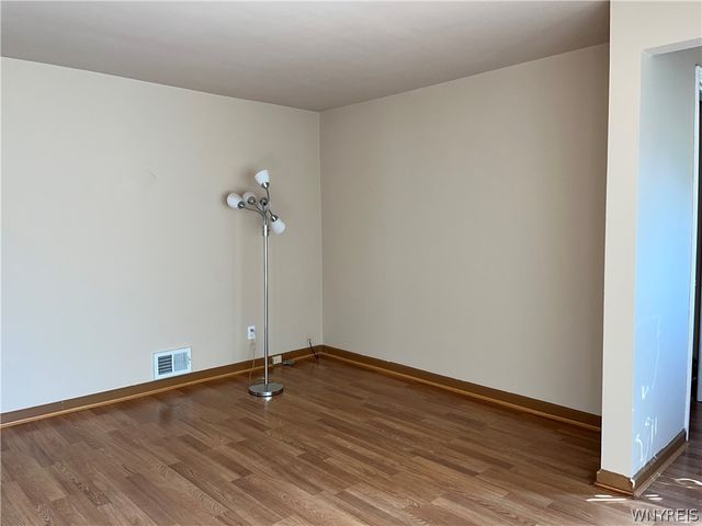 502 81st Street, Niagara Falls, NY 14304