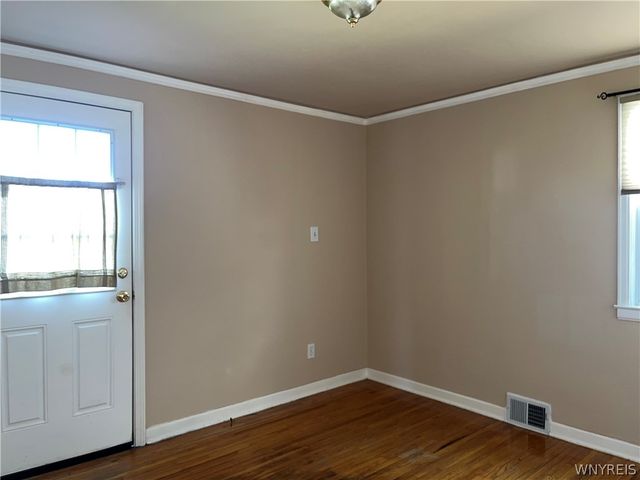 502 81st Street, Niagara Falls, NY 14304