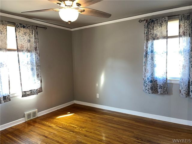 502 81st Street, Niagara Falls, NY 14304