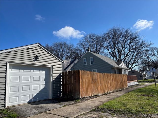 502 81st Street, Niagara Falls, NY 14304