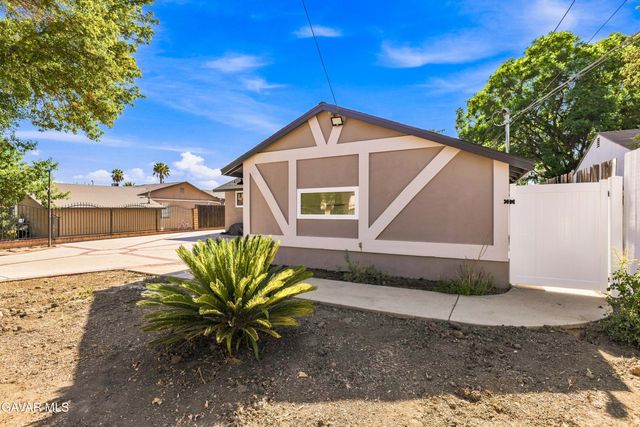 8417 Columbus Avenue, North Hills, CA 91343
