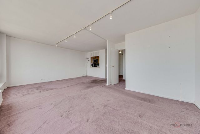 5445 N Sheridan Road 3805, Chicago, IL 60640