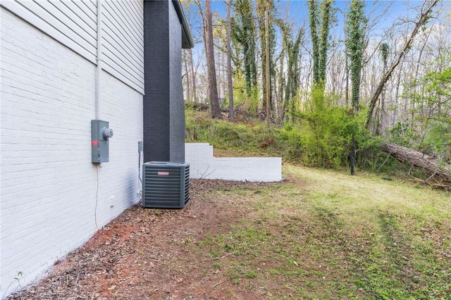 319 Catawba Circle, Seneca, SC 29672