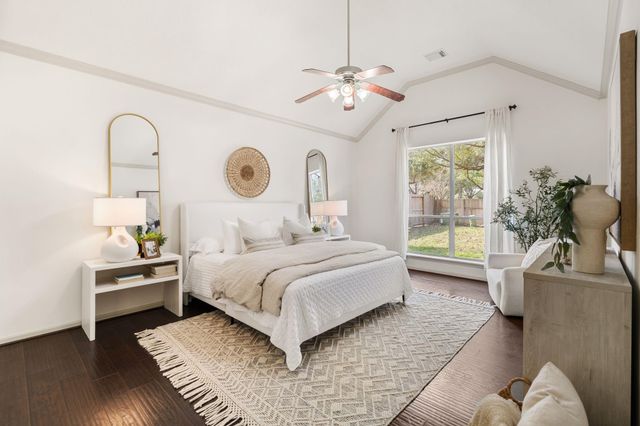 7414 Bright Lake Bend Ln, Richmond, TX 77407