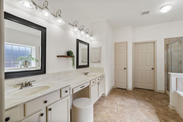 7414 Bright Lake Bend Ln, Richmond, TX 77407