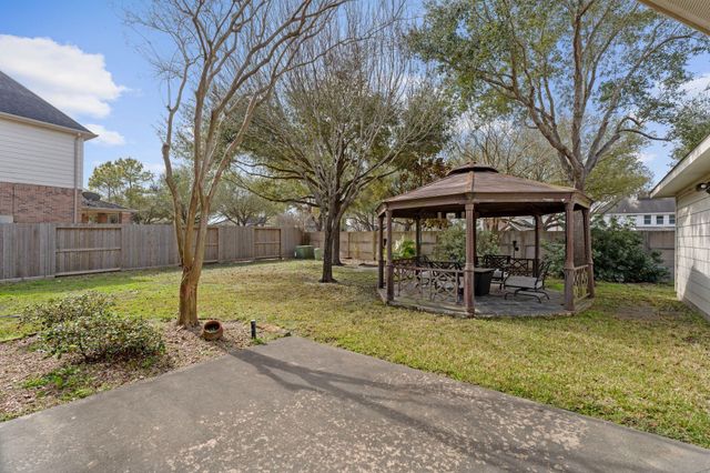 7414 Bright Lake Bend Ln, Richmond, TX 77407