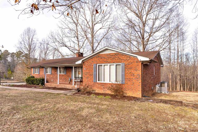 167 Great Meadows Dr, Gaffney, SC 29340