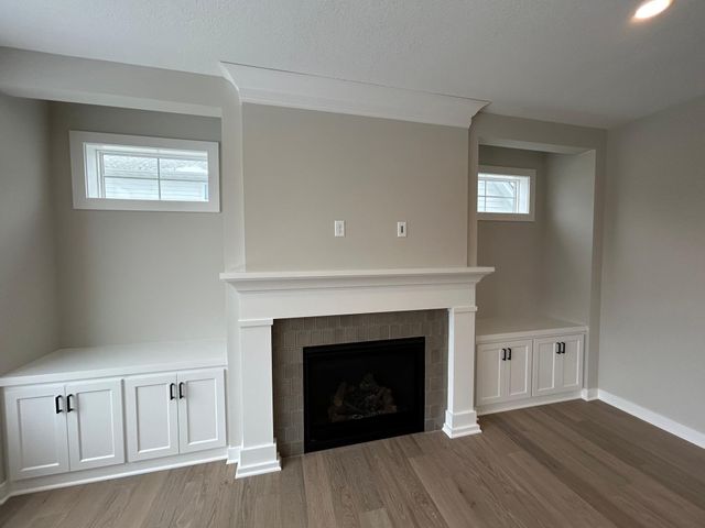 4066 Arbor Drive, Woodbury, MN 55129