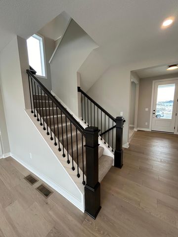 4066 Arbor Drive, Woodbury, MN 55129