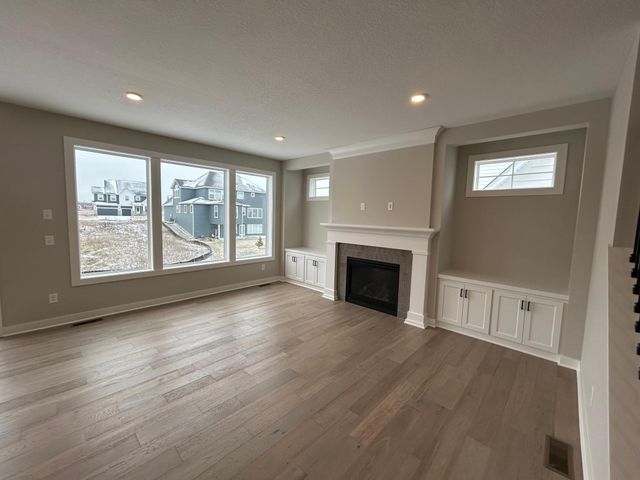 4066 Arbor Drive, Woodbury, MN 55129