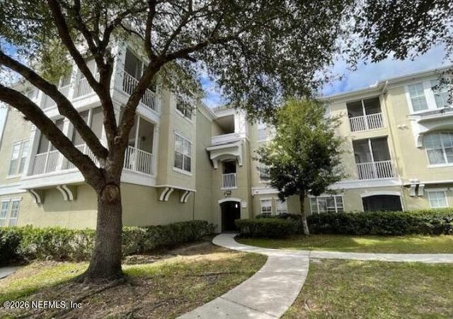 8290 GATE Parkway W 901, Jacksonville, FL 32216