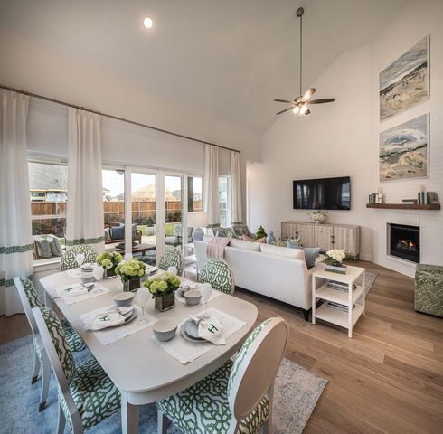 2001 Calumet Drive, Aubrey, TX 76227