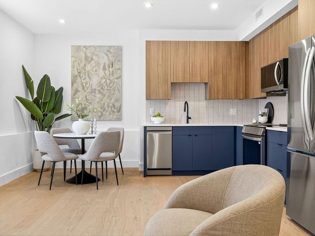 27 Dixwell St 4, Boston, MA 02119