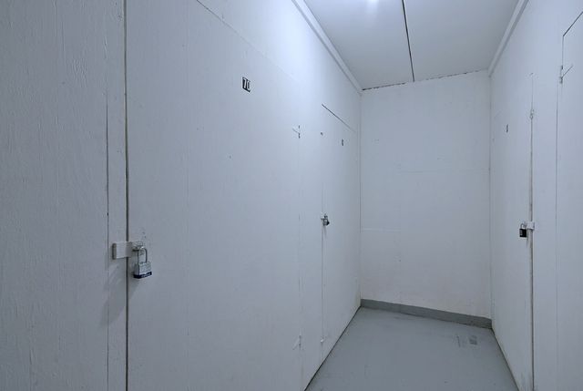 360 Claymoor Avenue 2E, Hinsdale, IL 60521