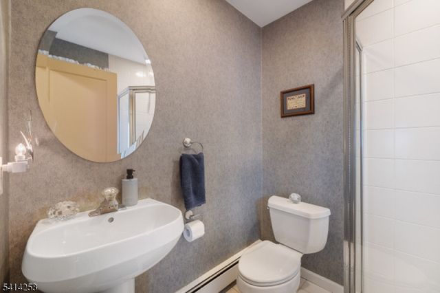 403 Roberts Ln, Scotch Plains Twp., NJ 07076