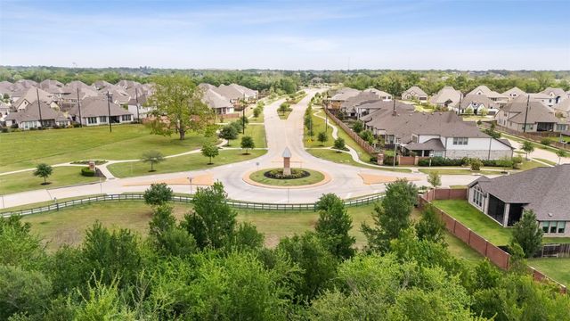 4803 Nodding Thistle Trail, Fulshear, TX 77441