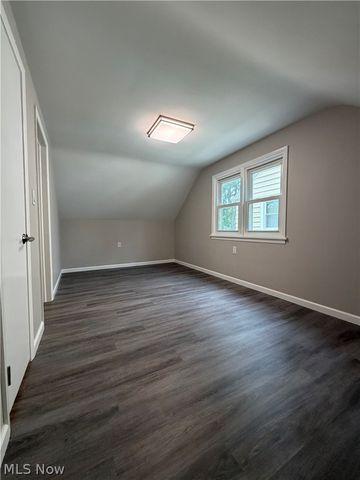 1199 Mayfield Ridge Road, Cleveland, OH 44124